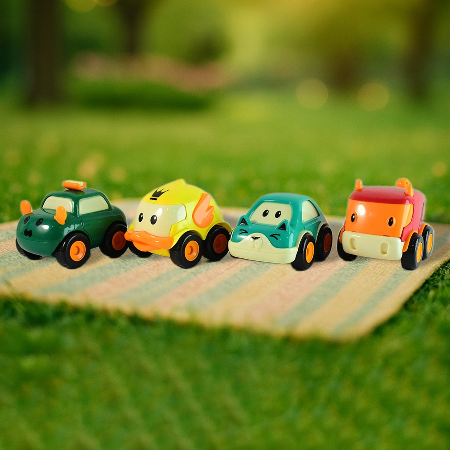 Funwoods Animal Cartoon Pull-Back Toy Car - (4 Pc / Set)